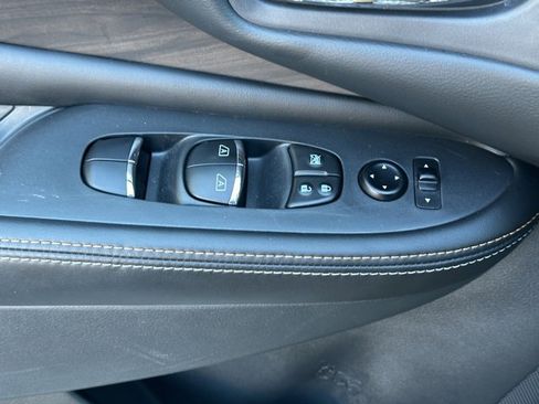 Certified 2024 Nissan Murano Platinum w/ Cargo Package image 23