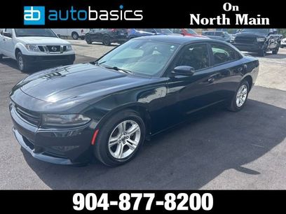 Used 2019 Dodge Charger SXT w/ Leather Interior Group