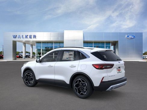 New 2026 Ford Escape Platinum w/ Premium Technology Package image 4