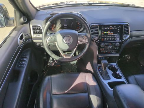 Used 2020 Jeep Grand Cherokee Limited image 18
