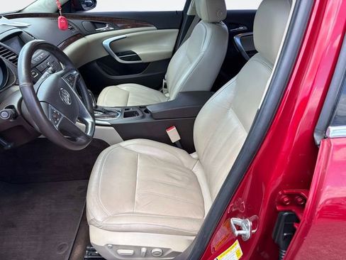 Used 2013 Buick Regal Premium FWD image 20