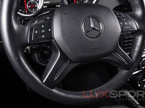 Used 2016 Mercedes-Benz G 63 AMG 4MATIC image 28