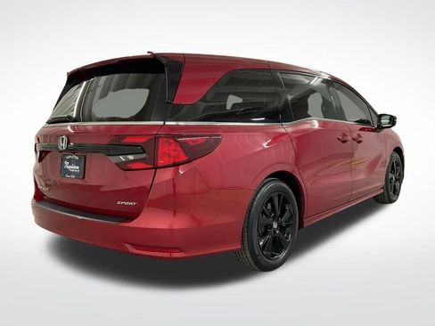 Certified 2023 Honda Odyssey Sport image 3