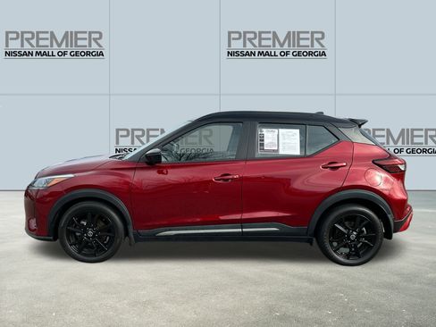 Used 2021 Nissan Kicks SR image 8