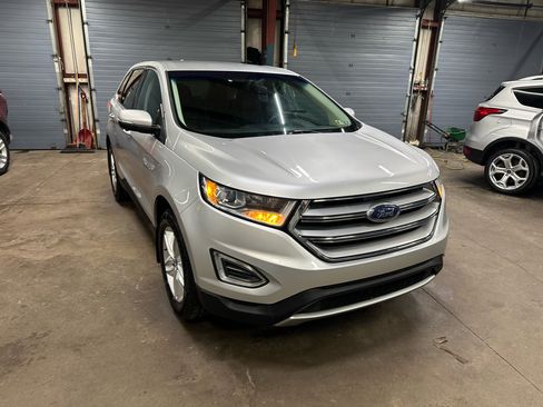 Used 2017 Ford Edge SEL w/ Cargo Accessory Package image 3