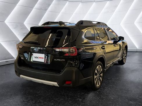 Certified 2025 Subaru Outback Limited AWD/4WD image 4
