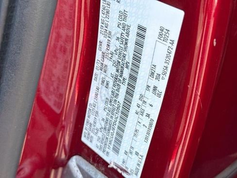 Used 2013 Ford Escape Titanium image 32