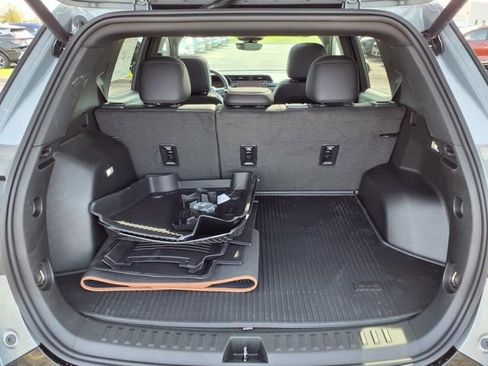 New 2026 GMC Terrain AT4 w/ Convenience Package III image 21