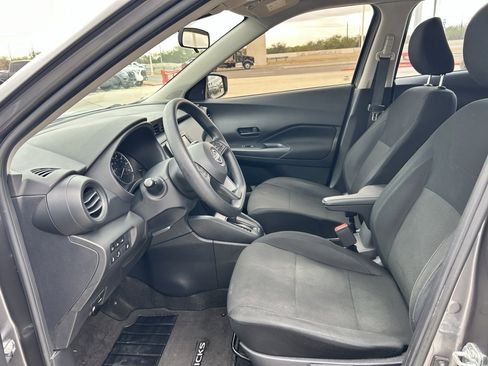 Certified 2024 Nissan Kicks S image 24