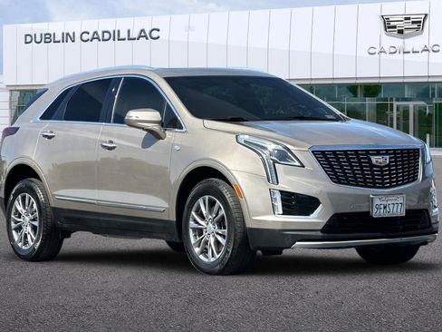 Certified 2023 Cadillac XT5 Premium Luxury FWD image 2