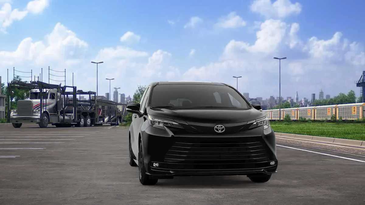 New 2026 Toyota Sienna XLE Woodland Edition AWD/4WD image 18
