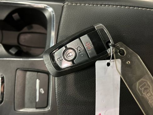 Used 2020 Ford Fusion S image 21