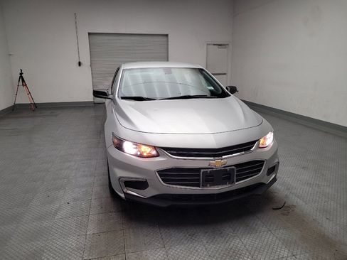 Used 2017 Chevrolet Malibu LS FWD image 14