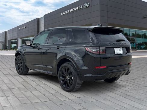 New 2025 Land Rover Discovery Sport Dynamic SE image 3