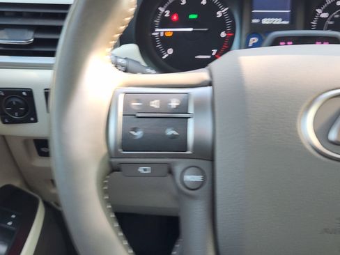 Used 2019 Lexus GX 460 Luxury AWD/4WD image 35