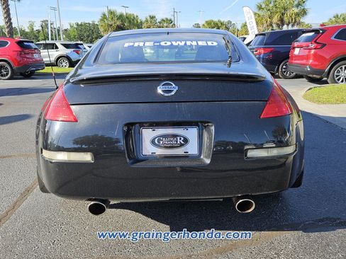 Used 2007 Nissan 350Z Touring w/ Cargo Convenience Pkg RWD image 4