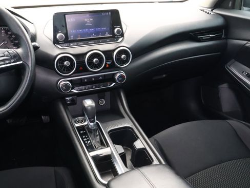 Used 2020 Nissan Sentra S FWD image 11