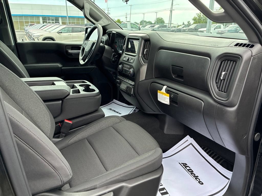 New 2026 Chevrolet Silverado 1500 Custom Trail Boss AWD/4WD image 33