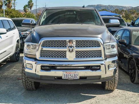 Used 2017 RAM 2500 Laramie AWD/4WD image 2