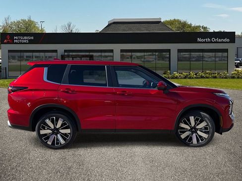 New 2026 Mitsubishi Outlander SE FWD image 7