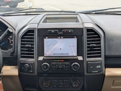 Used 2018 Ford F150 XLT w/ Equipment Group 302A Luxury RWD image 13