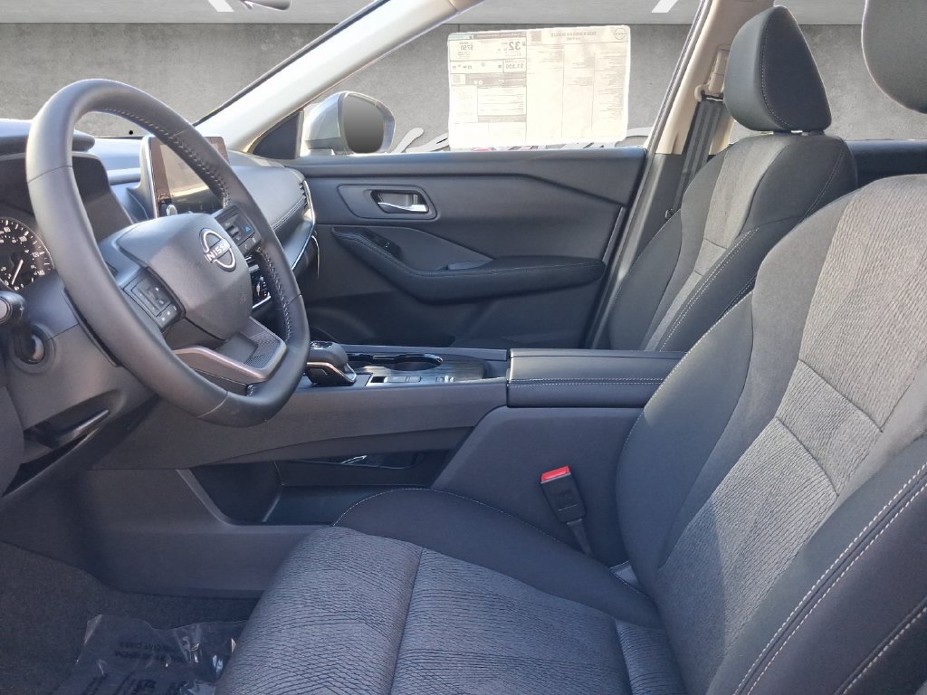 New 2026 Nissan Rogue SV FWD image 20