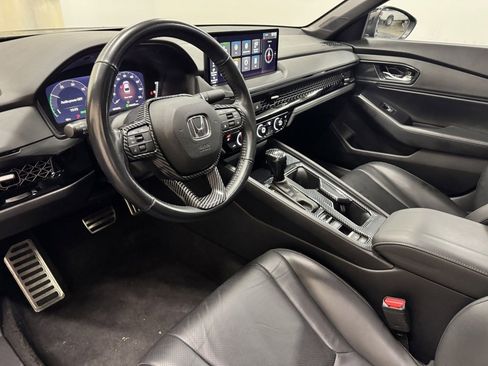 Used 2023 Honda Accord Sport image 16