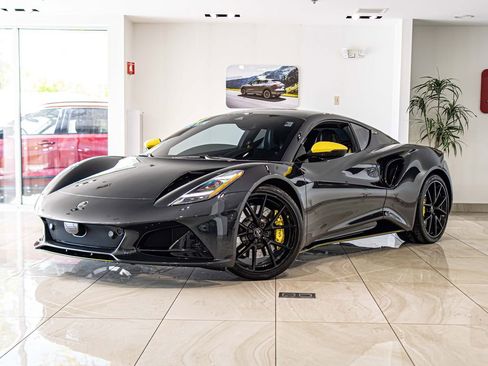Used 2026 Lotus Emira SE RWD image 1