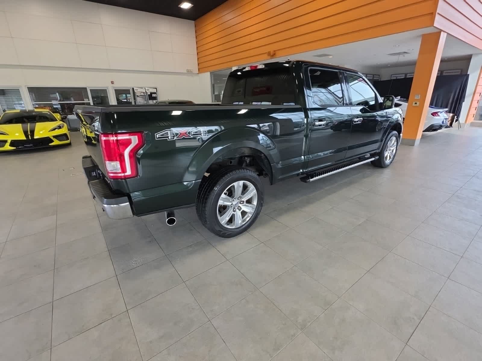 Used 2016 Ford F150 XLT w/ Equipment Group 302A Luxury AWD/4WD image 7