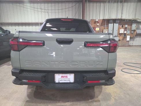 Used 2025 Hyundai Santa Cruz SEL image 9
