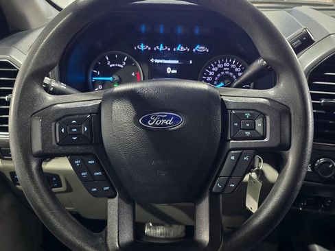 Used 2020 Ford F350 XLT w/ XLT Premium Package AWD/4WD image 13
