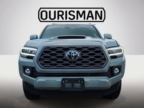 Certified 2023 Toyota Tacoma TRD Sport w/ TRD Premium Sport Package AWD/4WD image 2