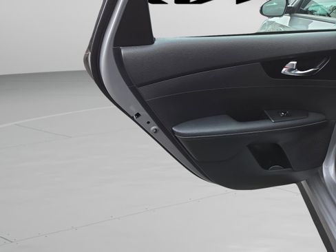 Used 2024 Kia Forte GT-Line image 29