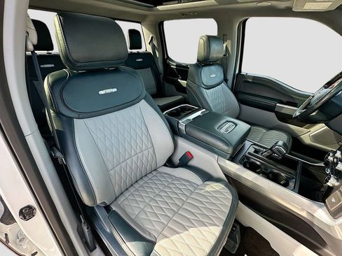 Used 2023 Ford F150 Limited image 30