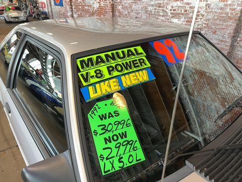 Used 1992 Ford Mustang LX image 10