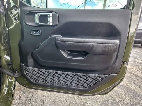 Used 2022 Jeep Wrangler Unlimited Sport AWD/4WD image 22