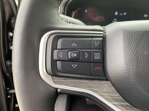Used 2024 Jeep Wagoneer Series II AWD/4WD image 18