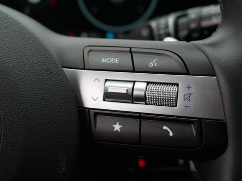 Used 2024 Hyundai Kona SEL FWD image 29