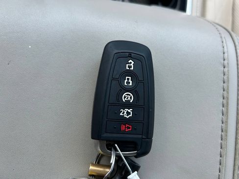 Used 2019 Ford Expedition Max Platinum AWD/4WD image 47