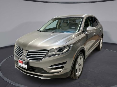 Used 2017 Lincoln MKC Premiere image 1