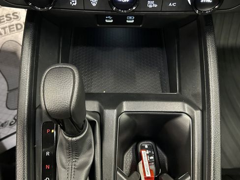 Used 2023 Honda Accord EX image 30