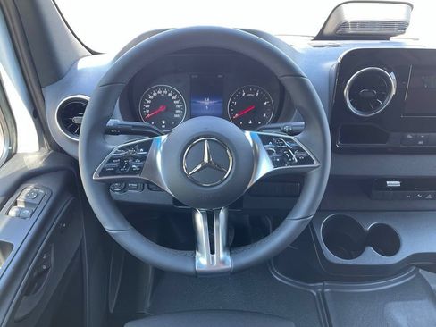New 2026 Mercedes-Benz Sprinter 2500 image 15