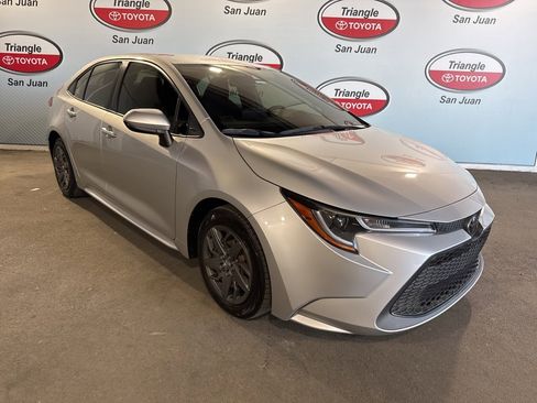 Used 2022 Toyota Corolla L image 3