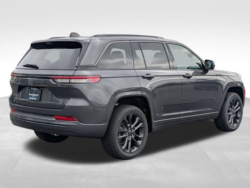 New 2026 Jeep Grand Cherokee Limited AWD/4WD image 2