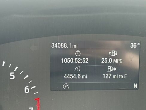 Used 2022 Ford Escape SEL image 18