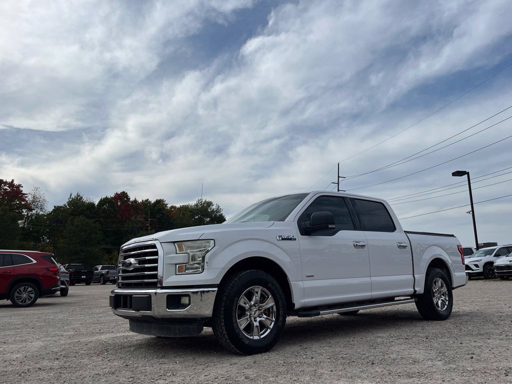 Used 2015 Ford F150 XLT w/ Equipment Group 302A Luxury RWD image 2