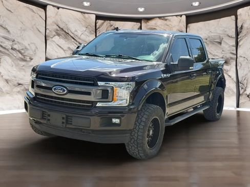 Used 2018 Ford F150 XLT w/ Equipment Group 302A Luxury AWD/4WD image 2