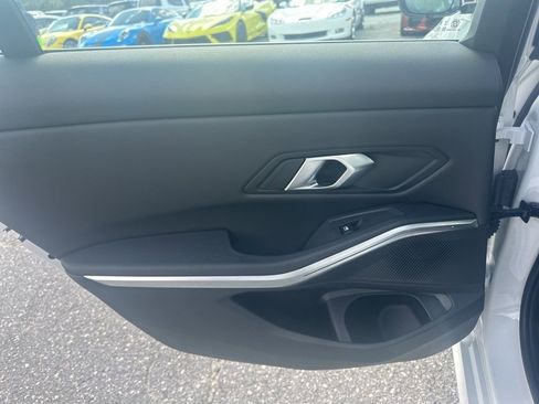 Used 2024 BMW 330i Sedan w/ Convenience Package image 30