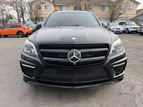 Used 2014 Mercedes-Benz GL 63 AMG 4MATIC image 2