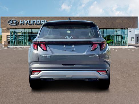 New 2026 Hyundai Tucson Blue SE w/ Tow & Go Package AWD/4WD image 6